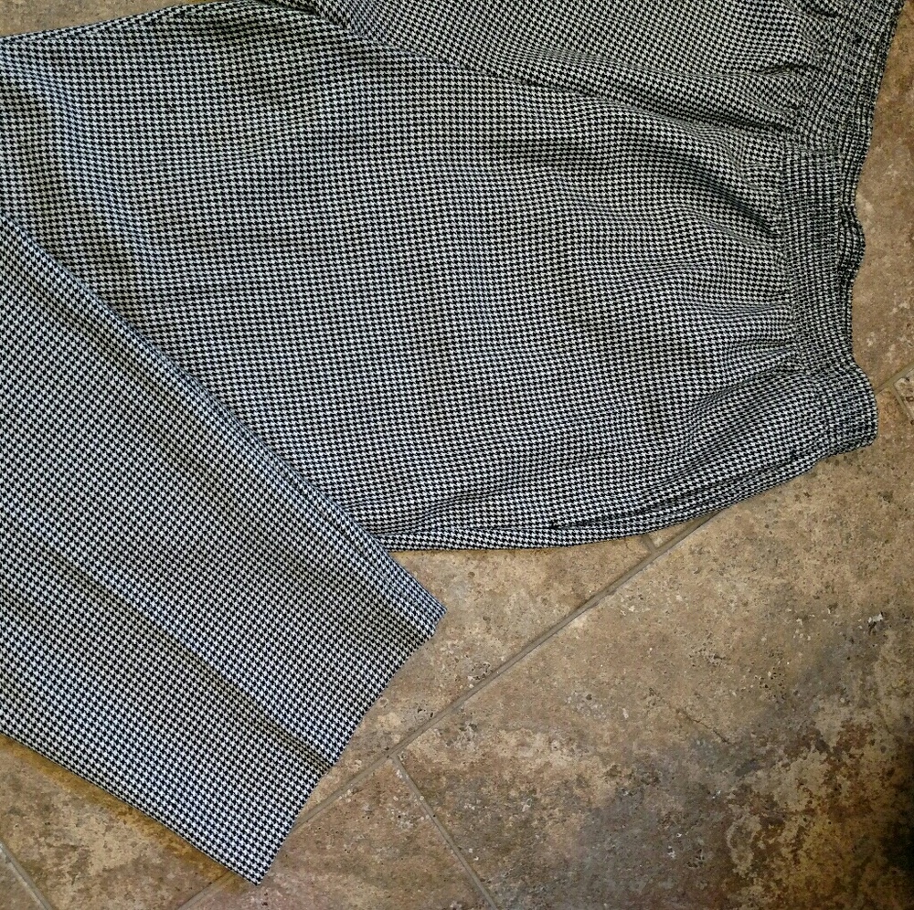 Slacks pants - Picture 2 of 2